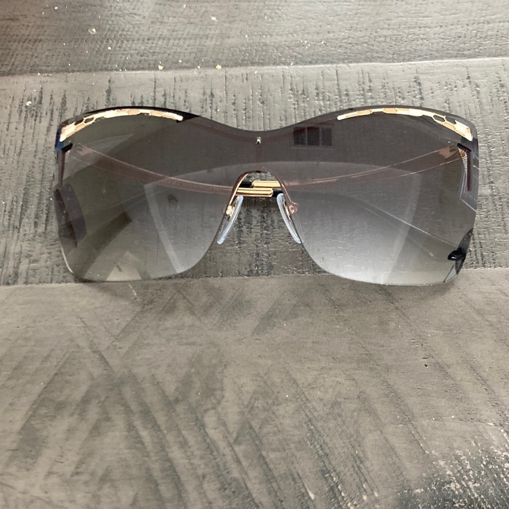Bvlgari sun glasses